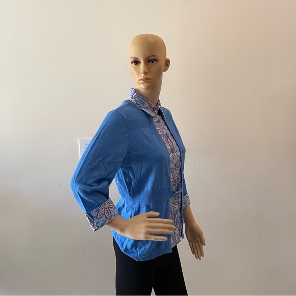 Blue Paisley Print Collared Button-front Belted Blouse - Picture 3 of 10